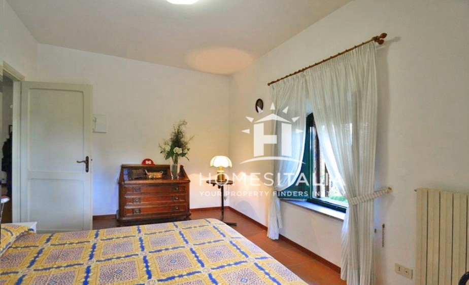 5 Bed, 4 Bath, HouseFor Sale, Castiglione in Teverina, Viterbo, Latium