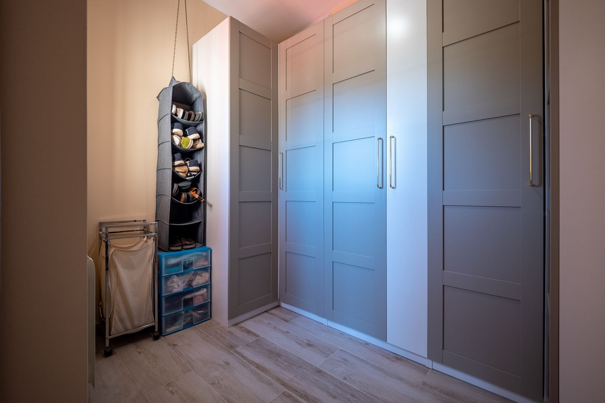 Alhaurin el Grande, Malaga, 5 Bedrooms Bedrooms, ,3 BathroomsBathrooms,For Sale,R5048269