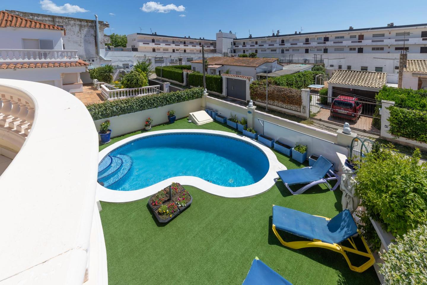 4 Bed, 2 Bath, HouseFor Sale, Empuriabrava, Girona, 17487 4 Bed, 2 Bath, HouseFor Sale, Empuriabrava, Girona, 17487