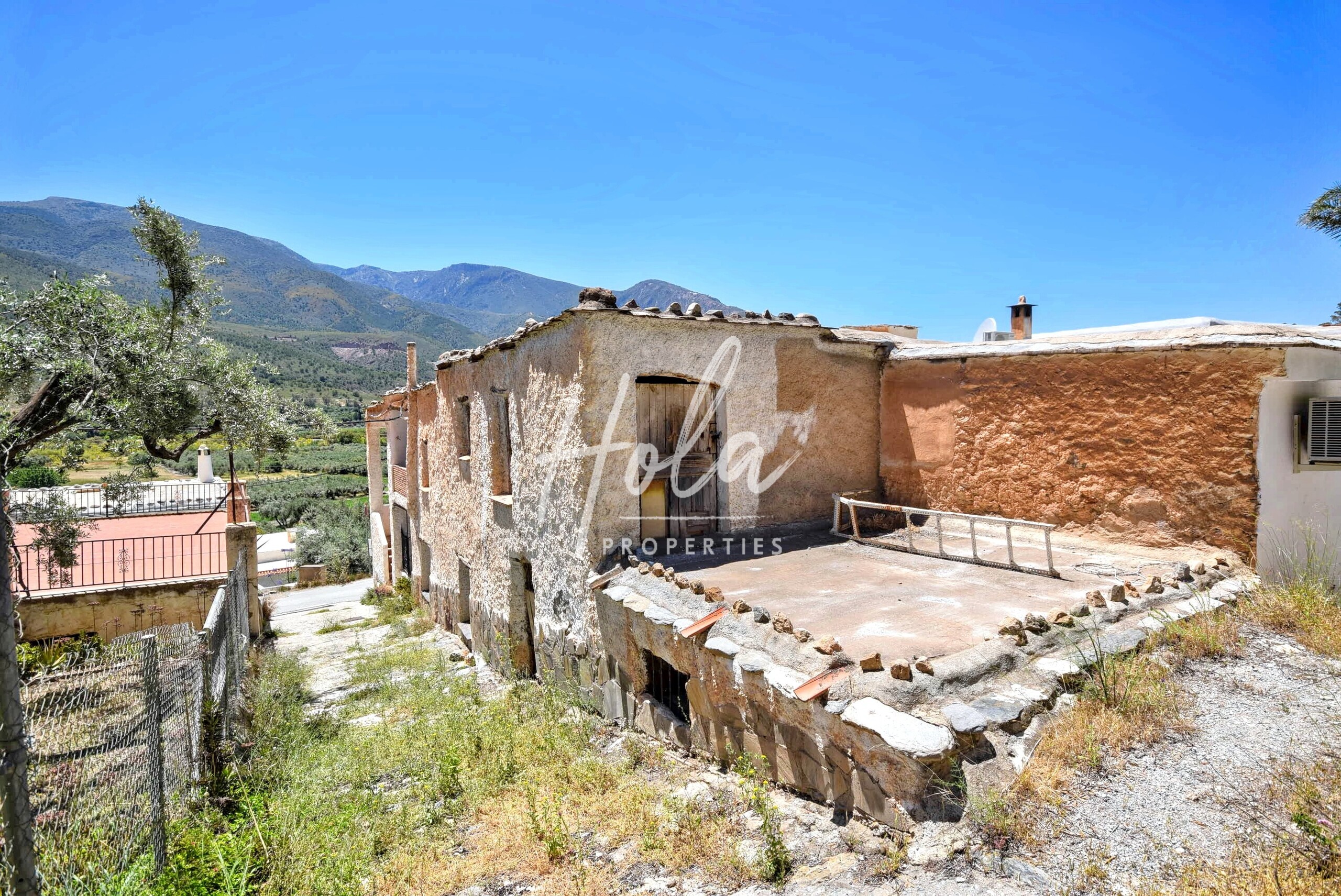 3 Bed, 2 Bath, HouseFor Sale, Orgiva, Granada