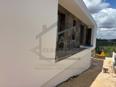 4 Bed, 3 Bath, HouseFor Sale, Caldas da Rainha, Leiria 4 Bed, 3 Bath, HouseFor Sale, Caldas da Rainha, Leiria