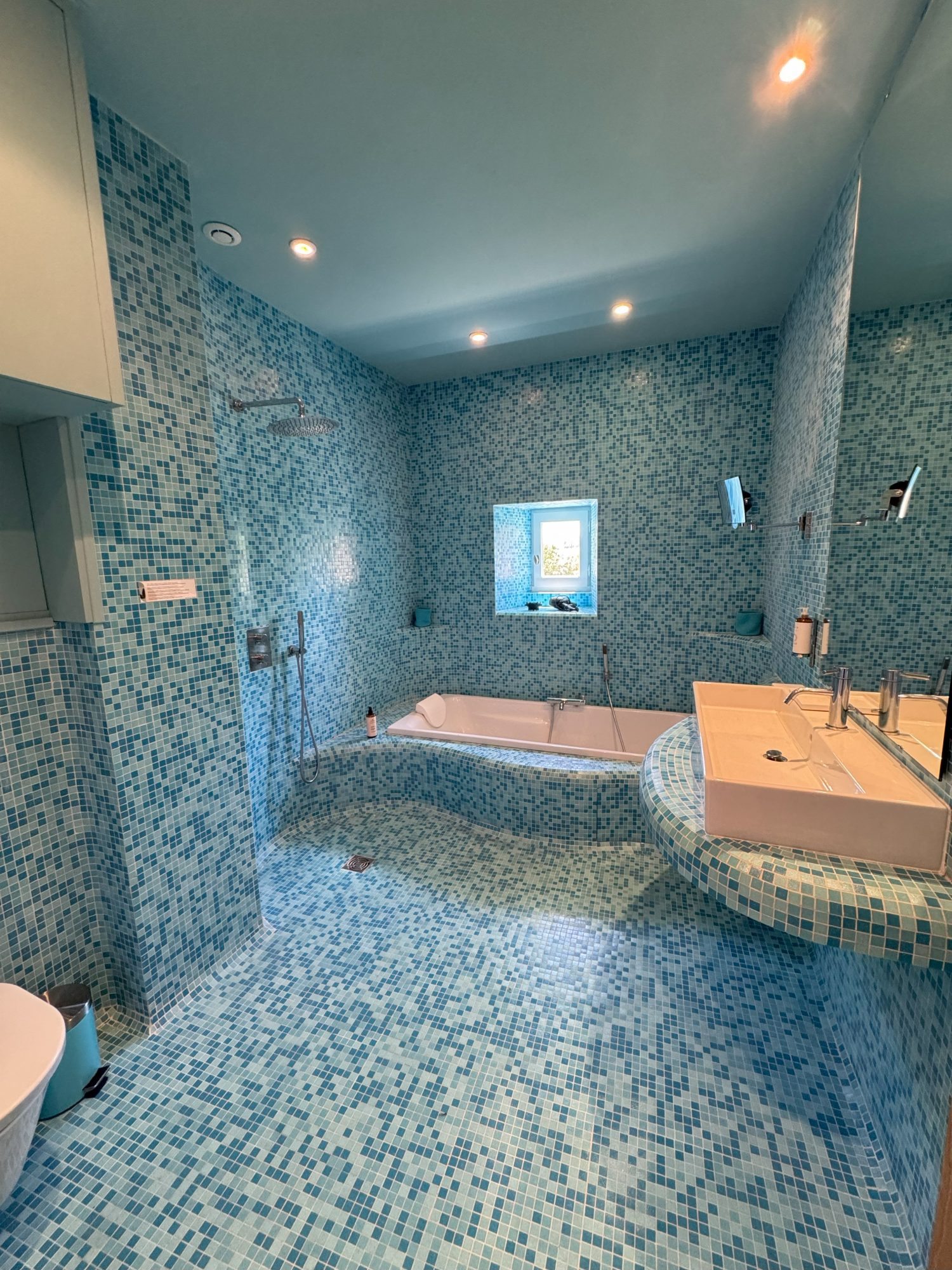 11 Bed, 11 Bath, HouseFor Sale, Lectoure, Gers, Midi-Pyrenees, 32700