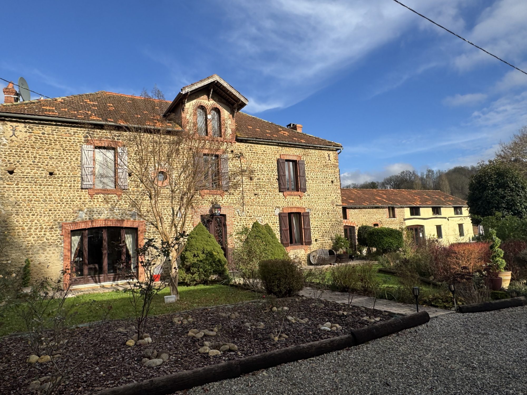 6 Bed, 4 Bath, HouseFor Sale, Vic-en-Bigorre, Hautes-Pyrenees, Midi-Pyrenees, 65500