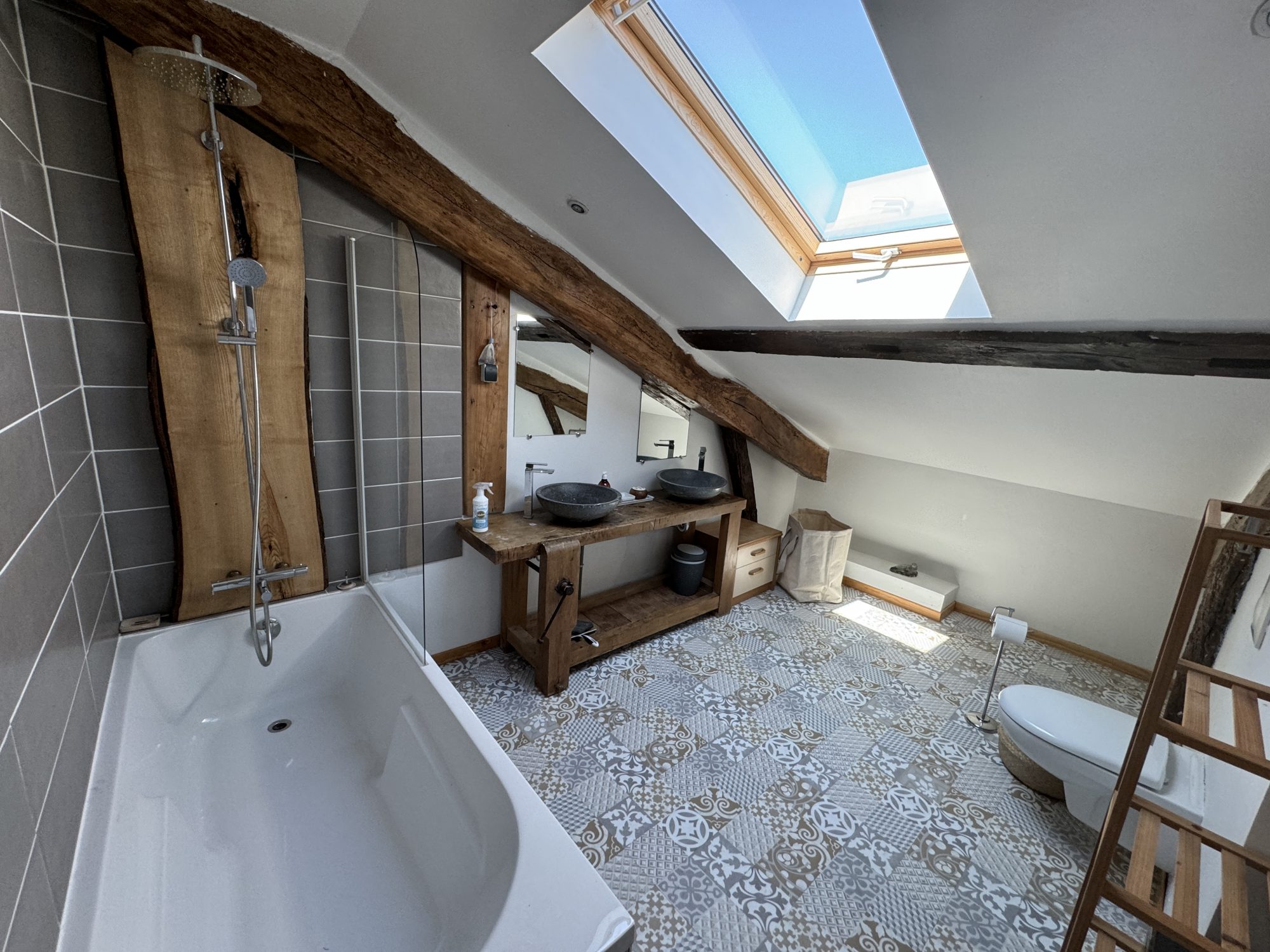 6 Bed, 1 Bath, HouseFor Sale, Boulogne-sur-Gesse, Haute-Garonne, Midi-Pyrenees, 31350