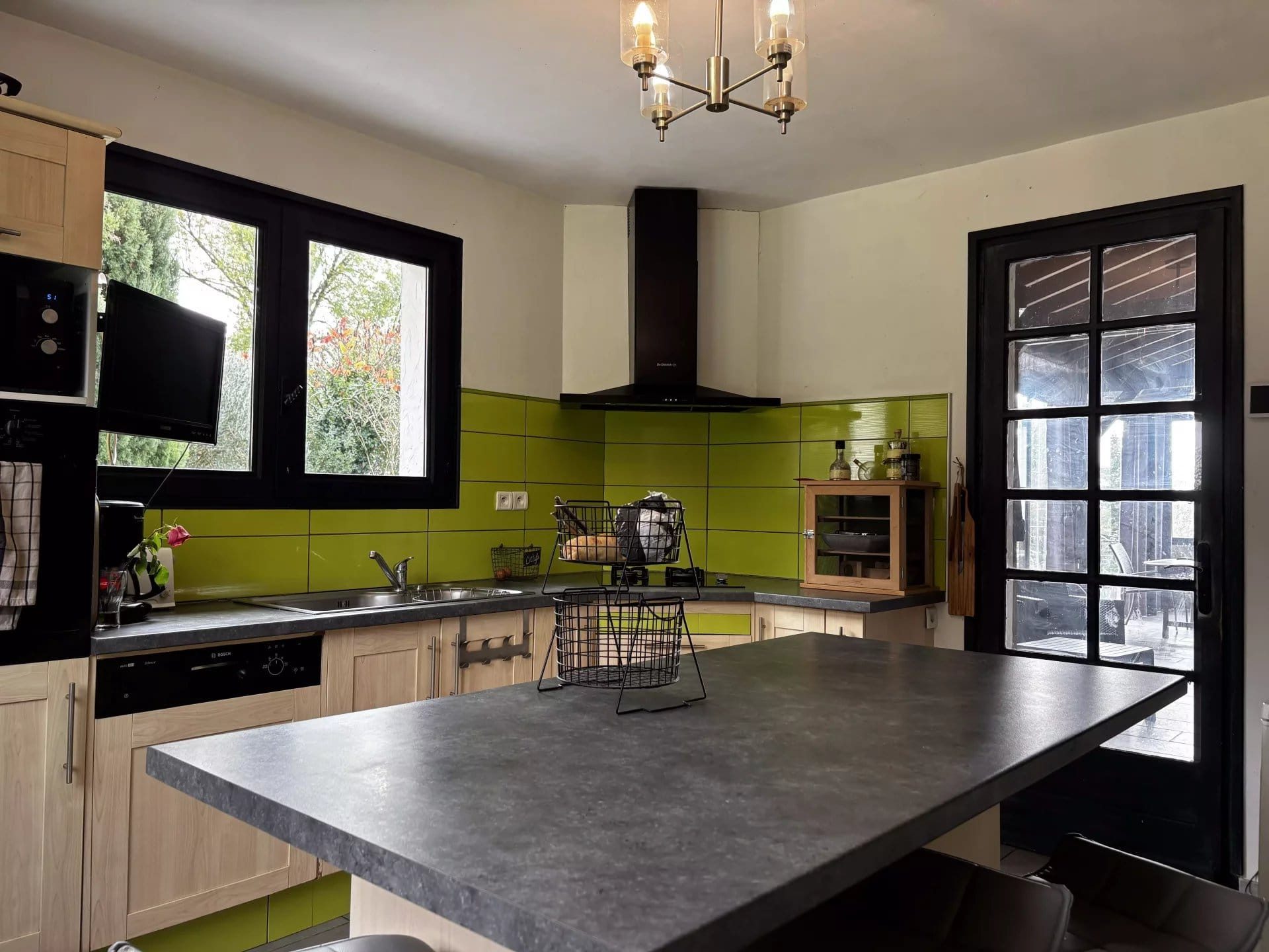 4 Bed, 1 Bath, HouseFor Sale, Castillon-Debats, Gers, Midi-Pyrenees, 32190