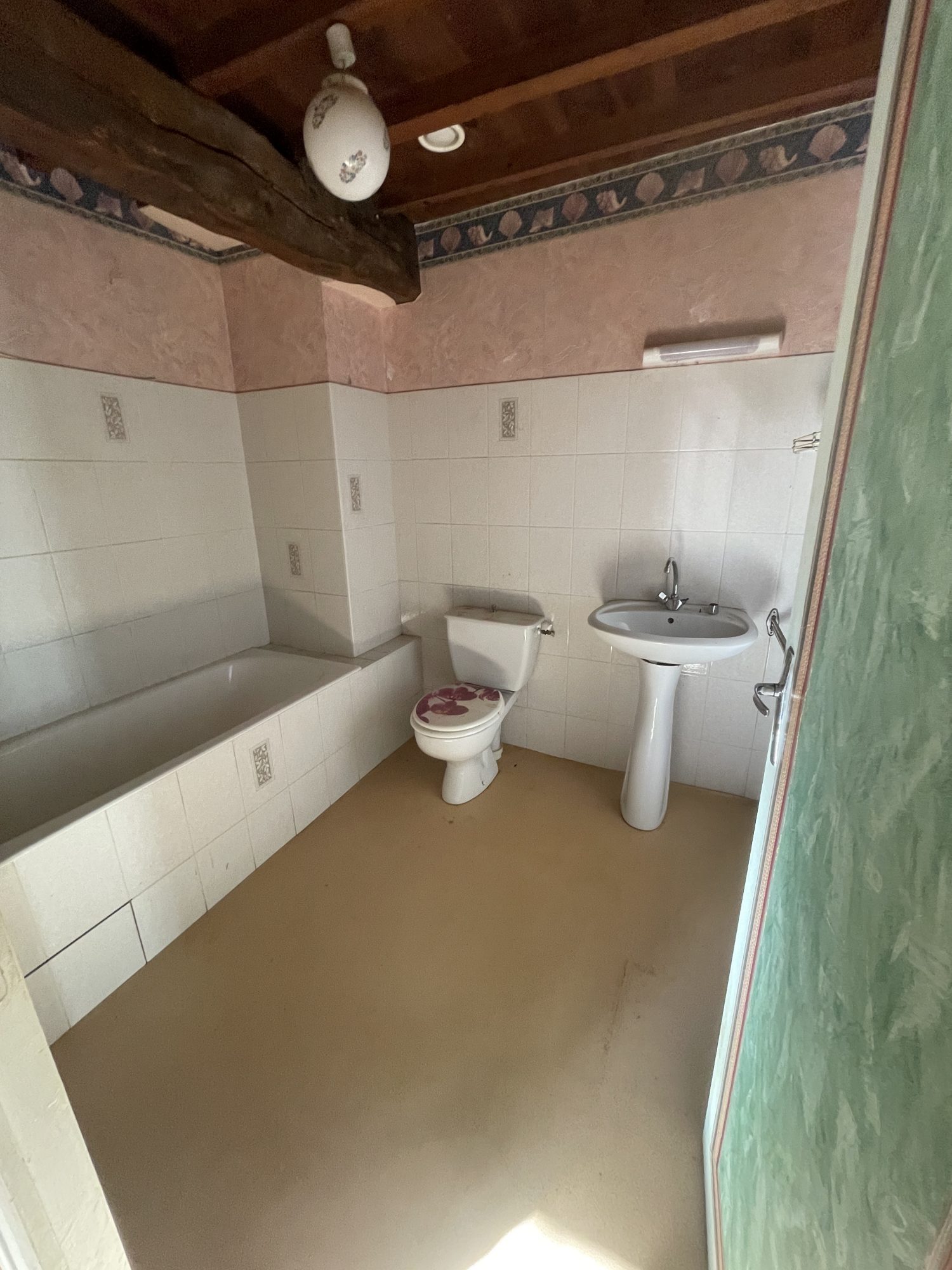 2 Bed, 1 Bath, HouseFor Sale, Aussos, Gers, Midi-Pyrenees, 32140