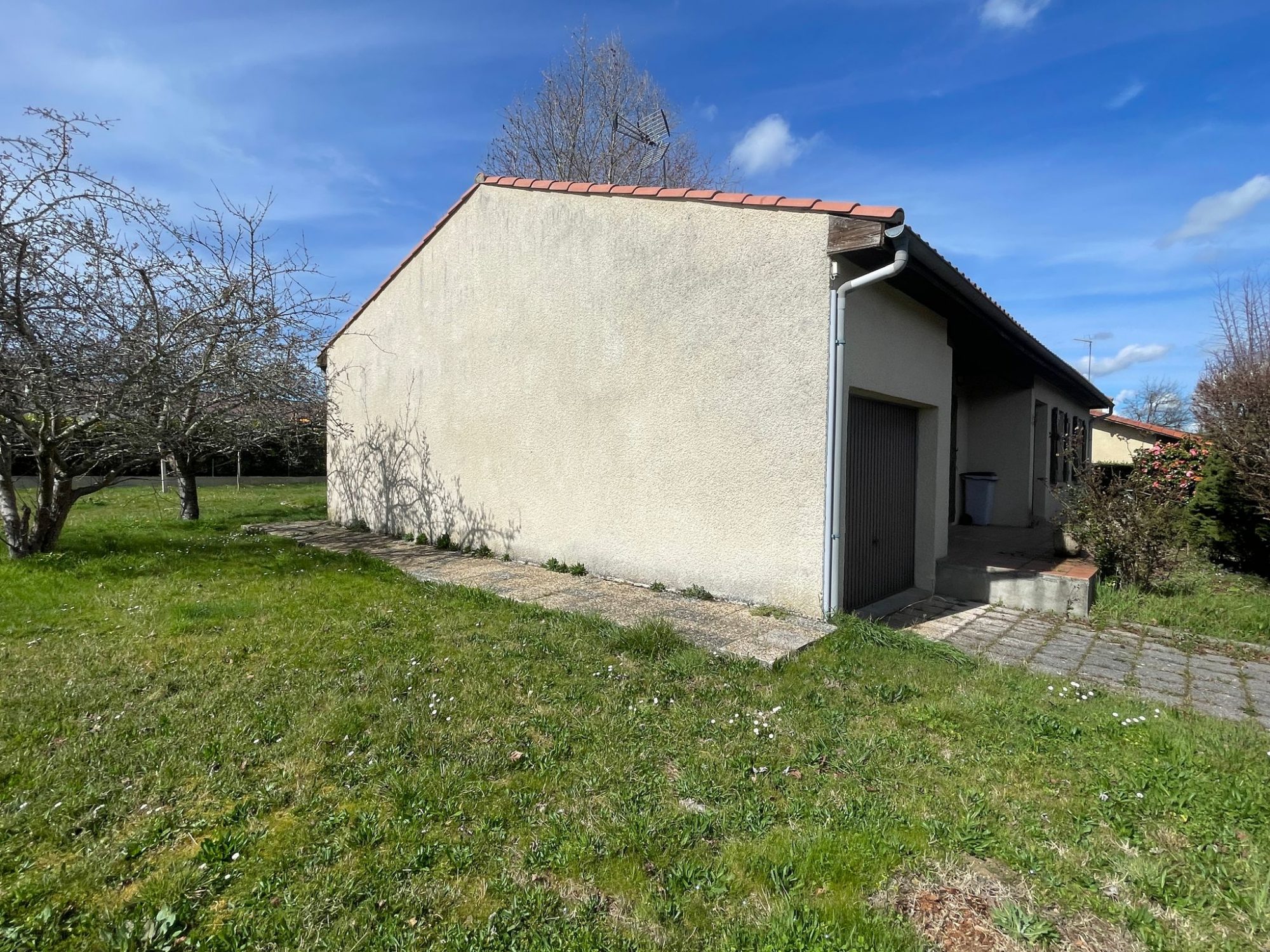 3 Bed, 1 Bath, HouseFor Sale, Masseube, Gers, Midi-Pyrenees, 32140