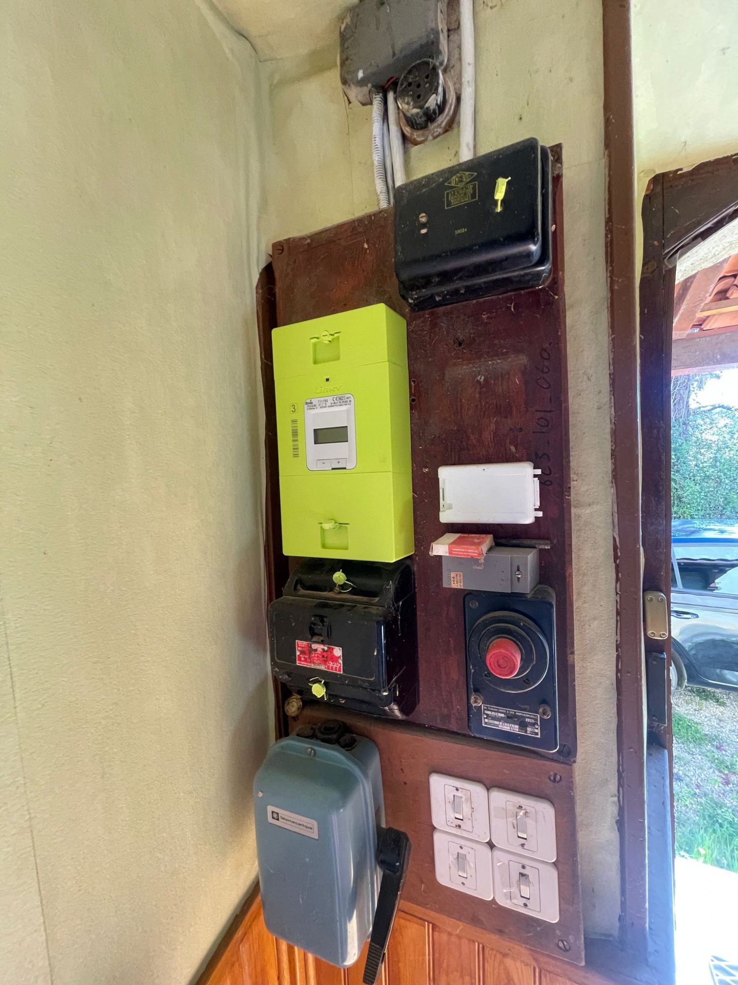 5 Bed, HouseFor Sale, L'isle-De-Noe, Gers, Midi-Pyrenees, 32300