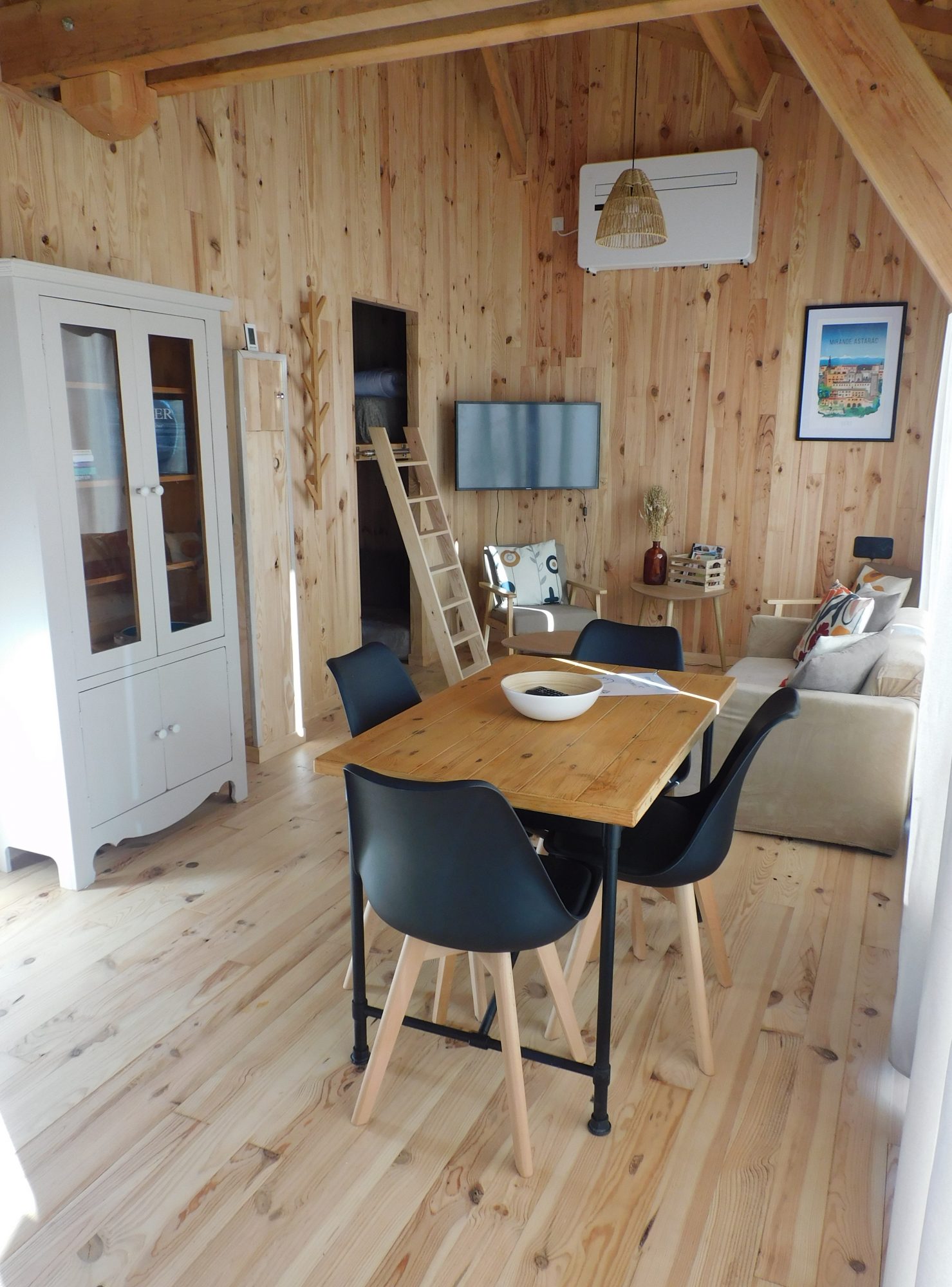 HouseFor Sale, Miramont-d'Astarac, Gers, Midi-Pyrenees, 32300