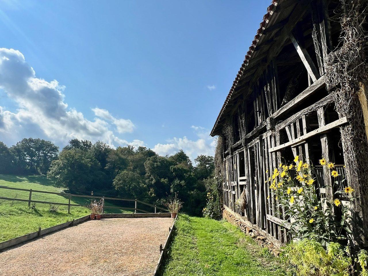 7 Bed, 2 Bath, HouseFor Sale, Castelnau-Magnoac, Hautes-Pyrenees, Midi-Pyrenees, 65230