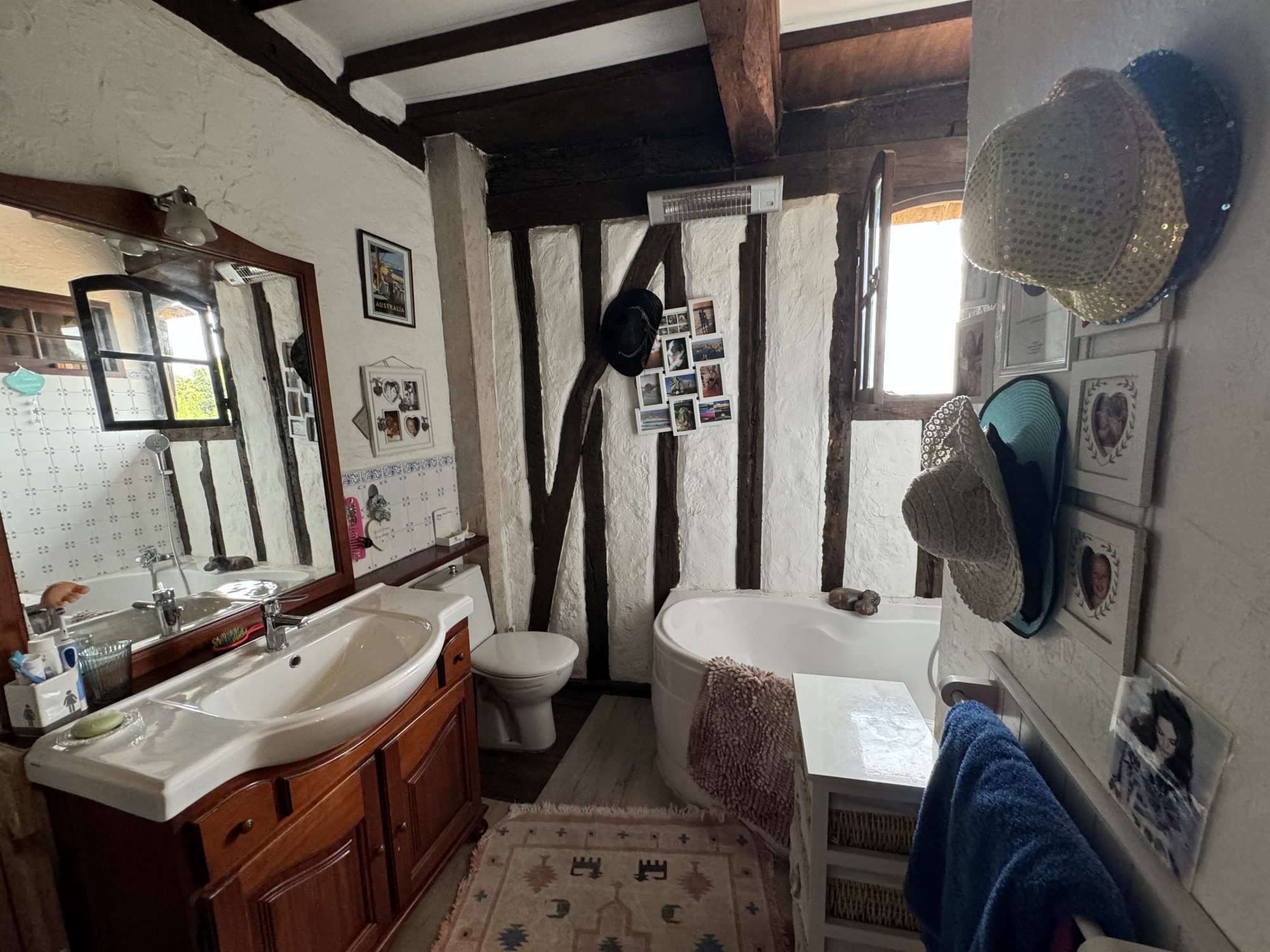 15 Bed, 8 Bath, HouseFor Sale, MIrande, Gers, Midi-Pyrenees, 32300