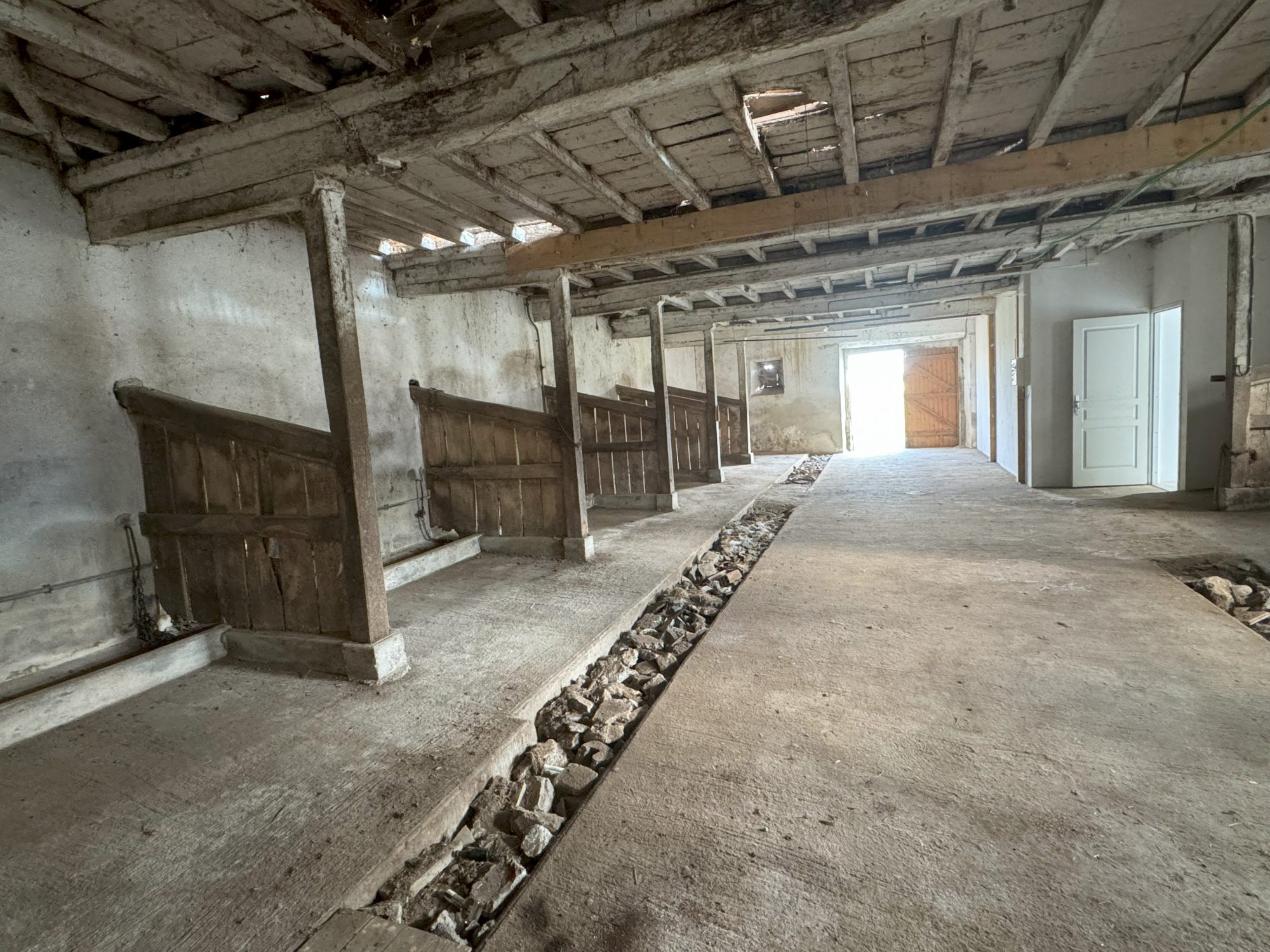 3 Bed, 1 Bath, HouseFor Sale, Castelnau-Magnoac, Hautes-Pyrenees, Midi-Pyrenees, 65230