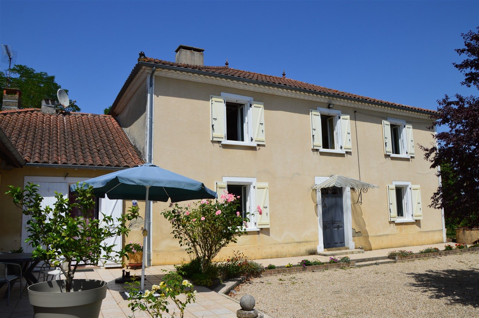 HouseFor Sale, SeIssan, Gers, Midi-Pyrenees, 32260