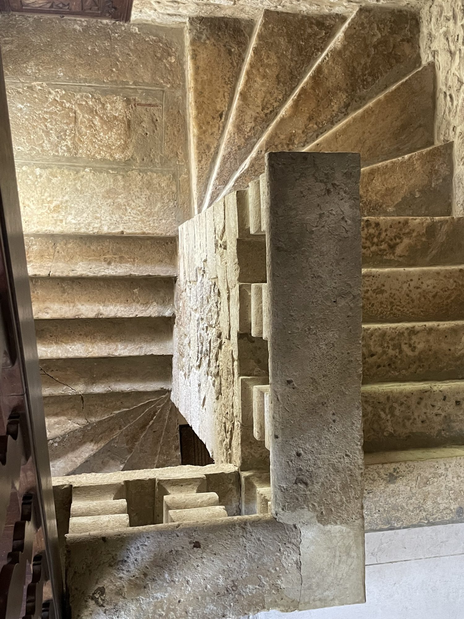 5 Bed, 2 Bath, HouseFor Sale, Auch, Gers, Midi-Pyrenees, 32000