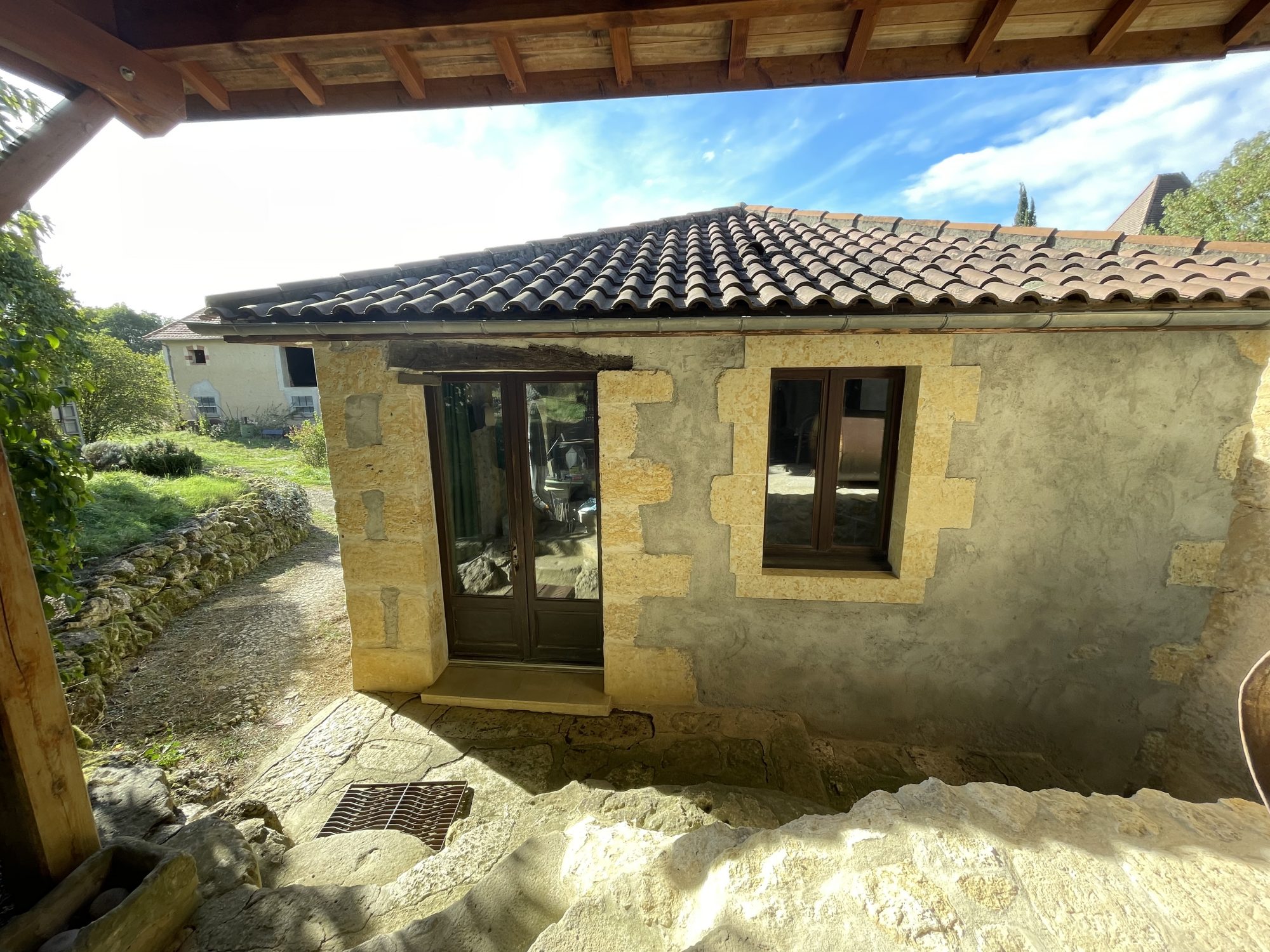5 Bed, 2 Bath, HouseFor Sale, Auch, Gers, Midi-Pyrenees, 32000