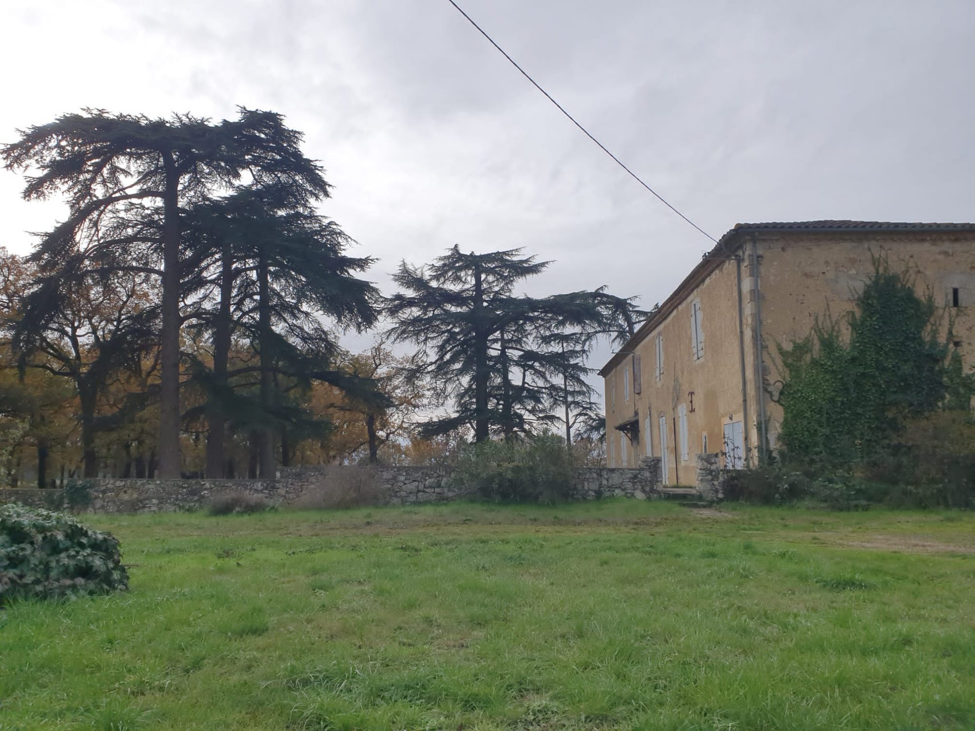 6 Bed, 2 Bath, HouseFor Sale, Auch, Gers, Midi-Pyrenees, 32000