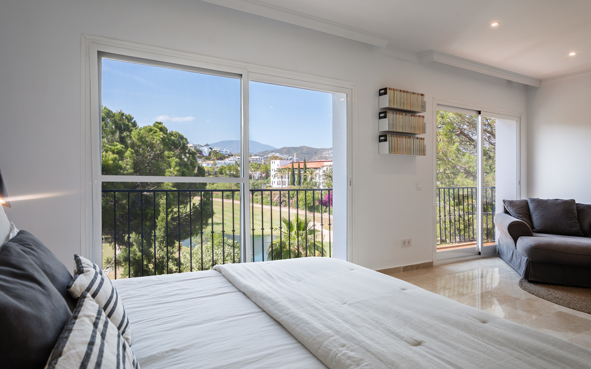 4 Bed, 4 Bath, HouseFor Sale, Benahavis, Malaga