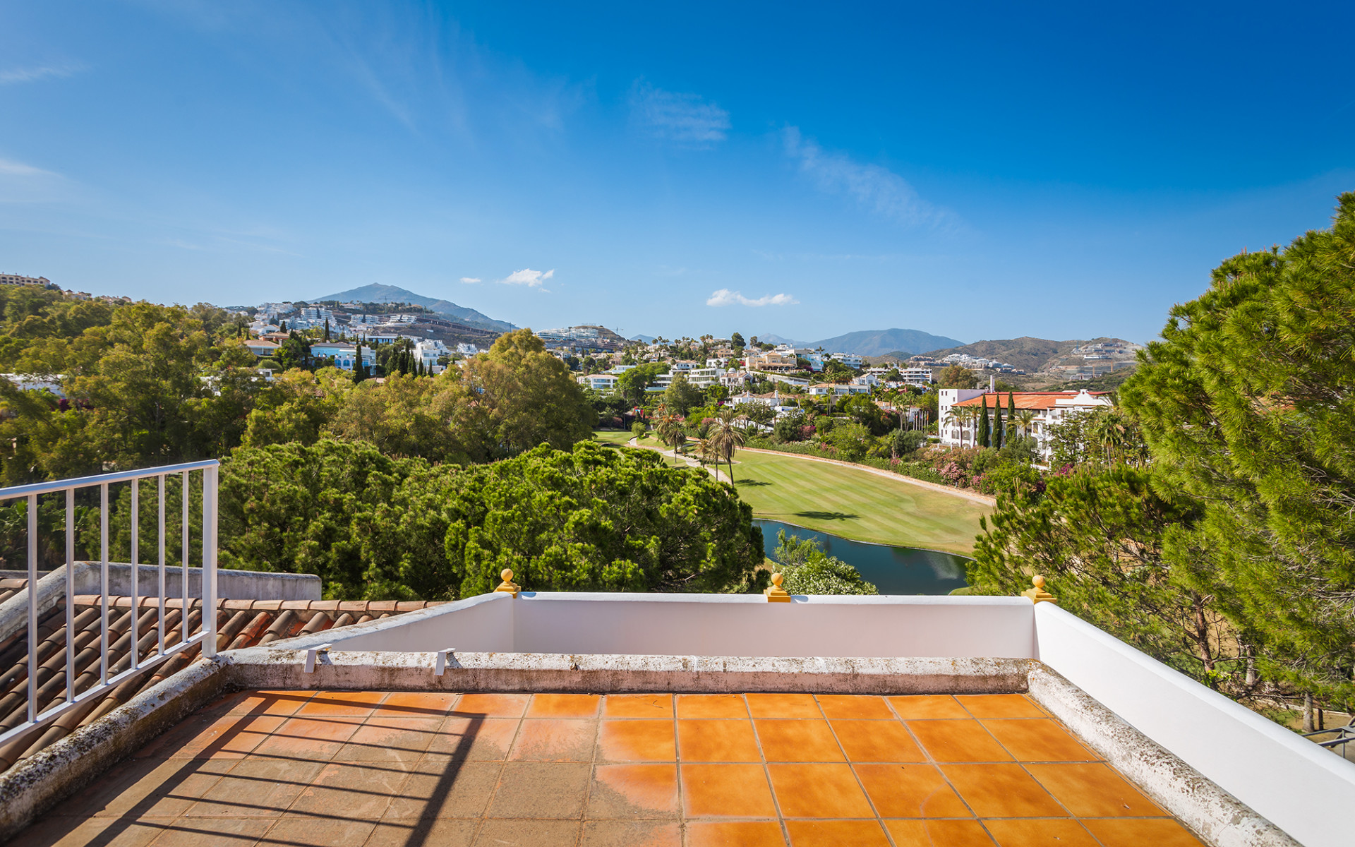 4 Bed, 4 Bath, HouseFor Sale, Benahavis, Malaga