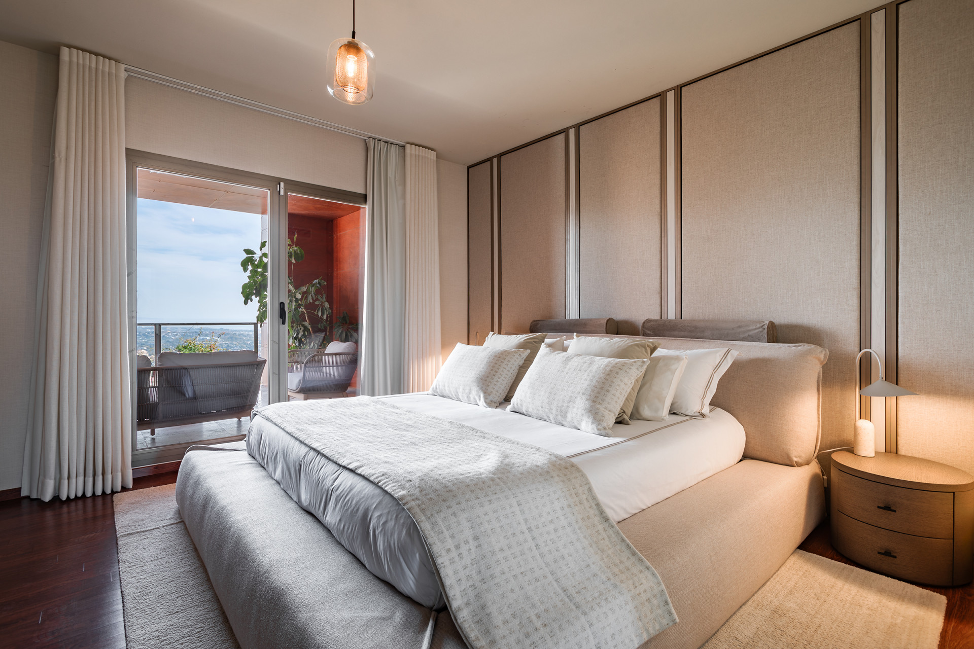 4 Bed, 3 Bath, HouseFor Sale, Benahavis, Malaga