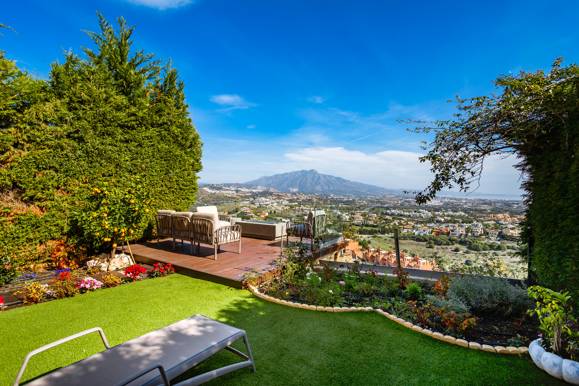 4 Bed, 3 Bath, HouseFor Sale, Benahavis, Malaga