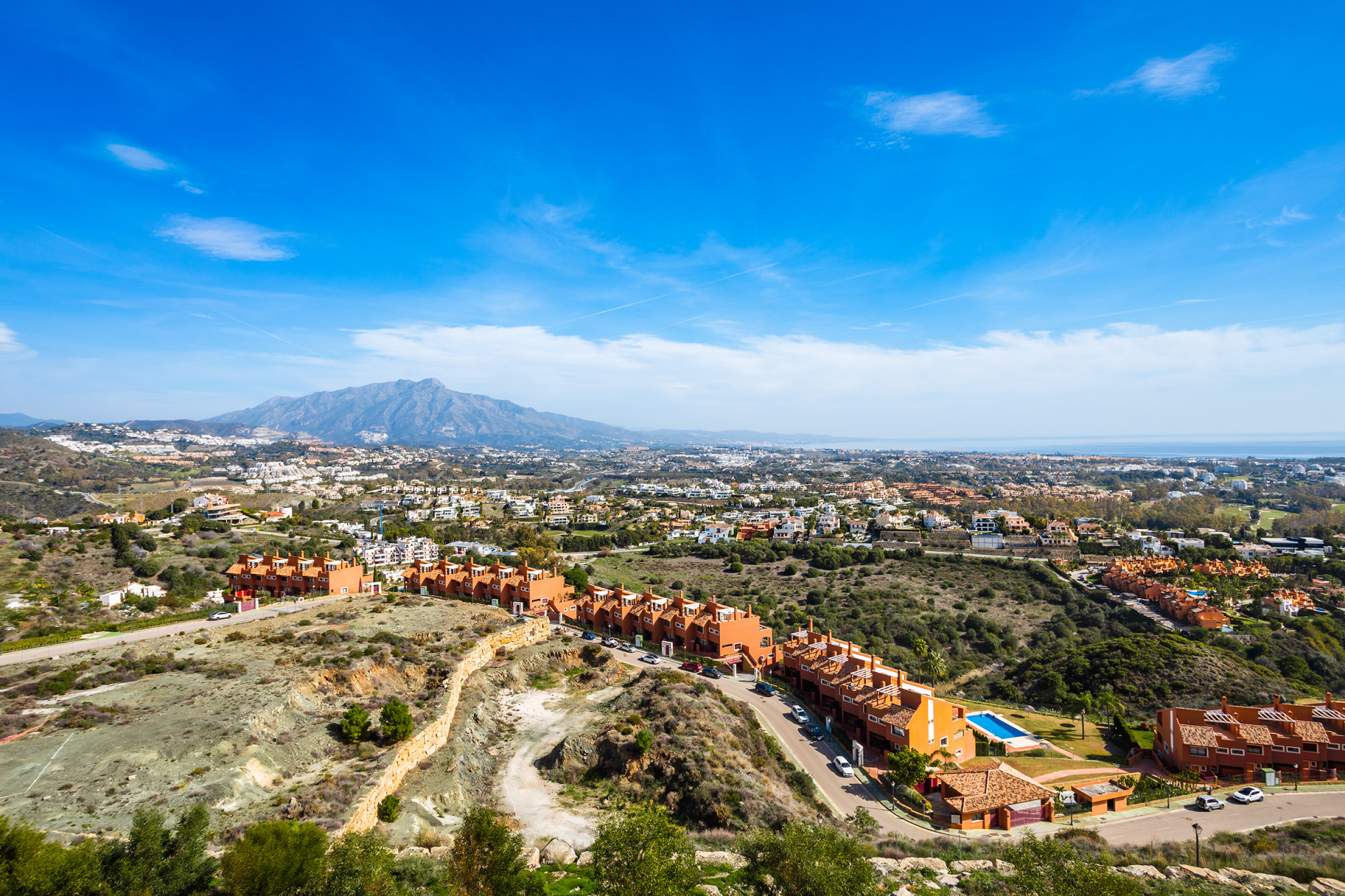 4 Bed, 3 Bath, HouseFor Sale, Benahavis, Malaga