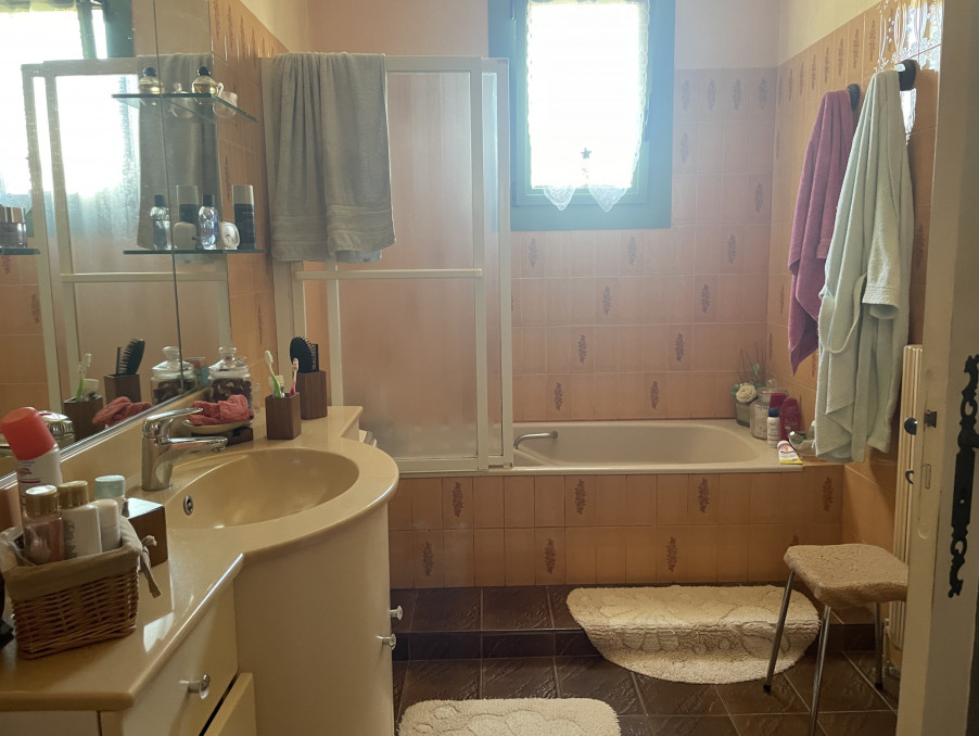 4 Bed, 1 Bath, HouseFor Sale, Eymet, Dordogne, Aquitaine, 24500