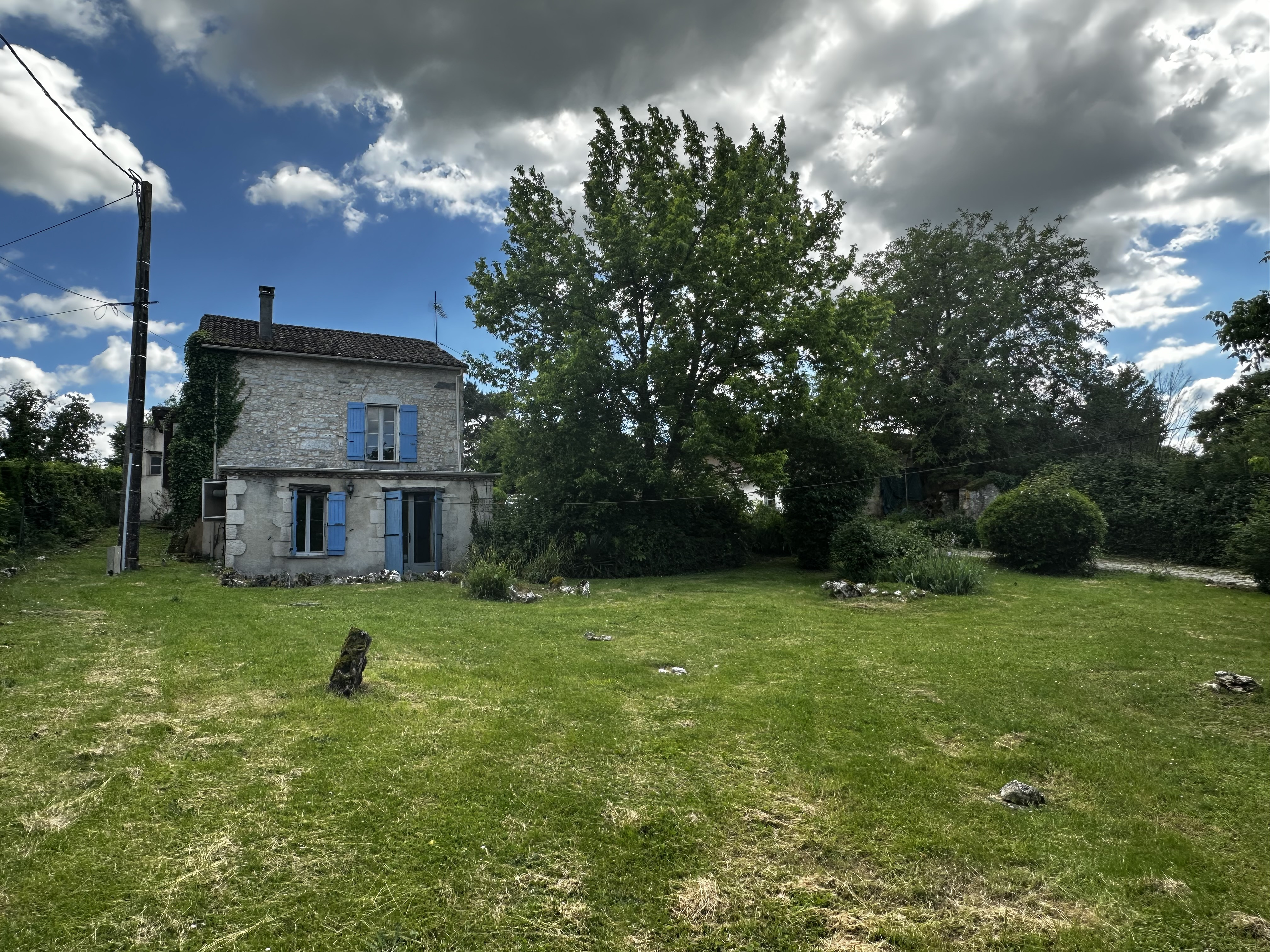 3 Bed, 1 Bath, HouseFor Sale, Cuneges, Dordogne, Aquitaine, 24240