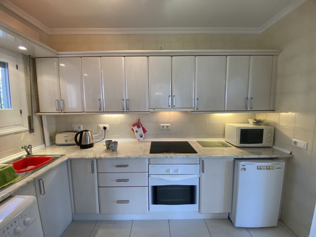 2 Bed, 1 Bath, HouseFor Sale, Calahonda, Malaga