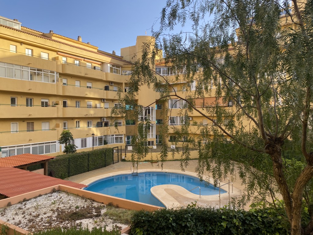 2 Bed, 2 Bath, ApartmentFor Sale, Fuengirola, Malaga