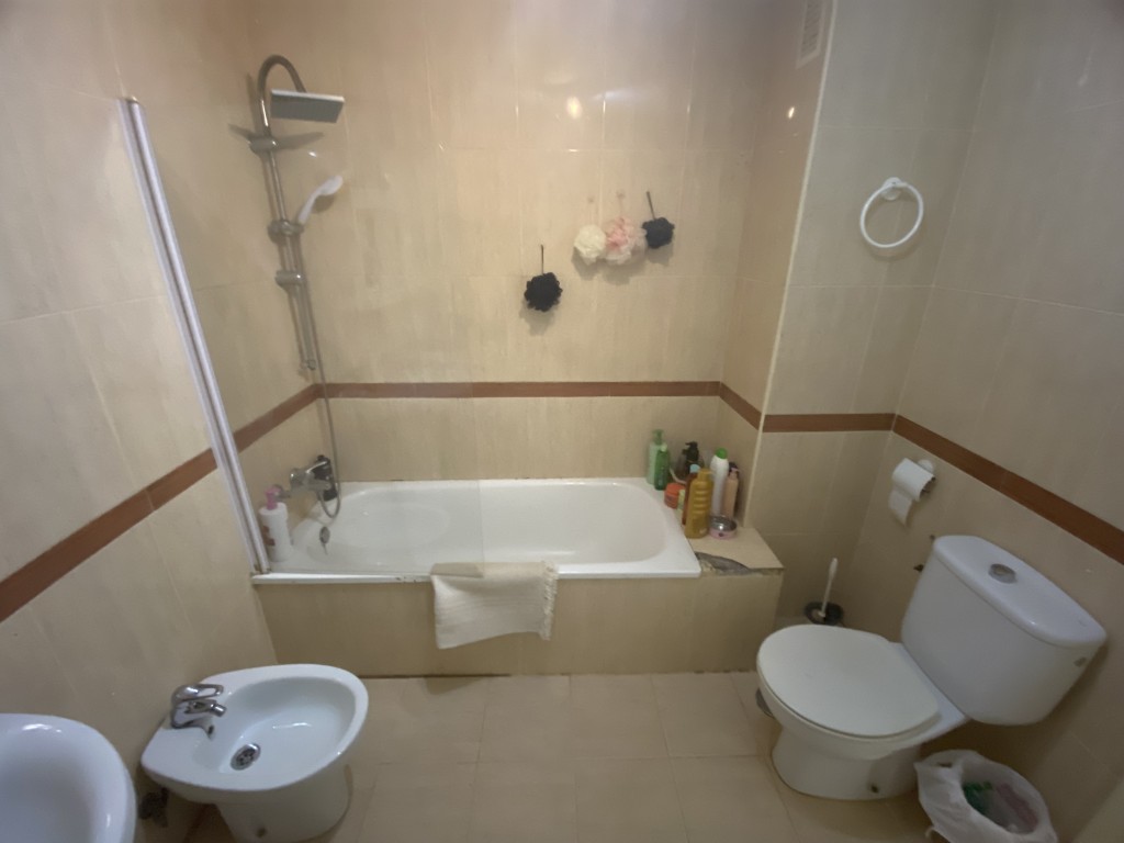2 Bed, 2 Bath, ApartmentFor Sale, Fuengirola, Malaga