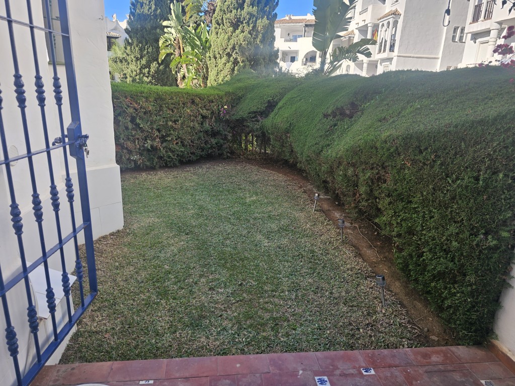 2 Bed, 2 Bath, ApartmentFor Sale, Calahonda, Malaga