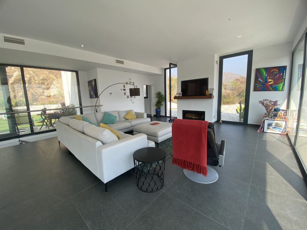 4 Bed, 3 Bath, HouseFor Sale, La Cala de Mijas, Malaga