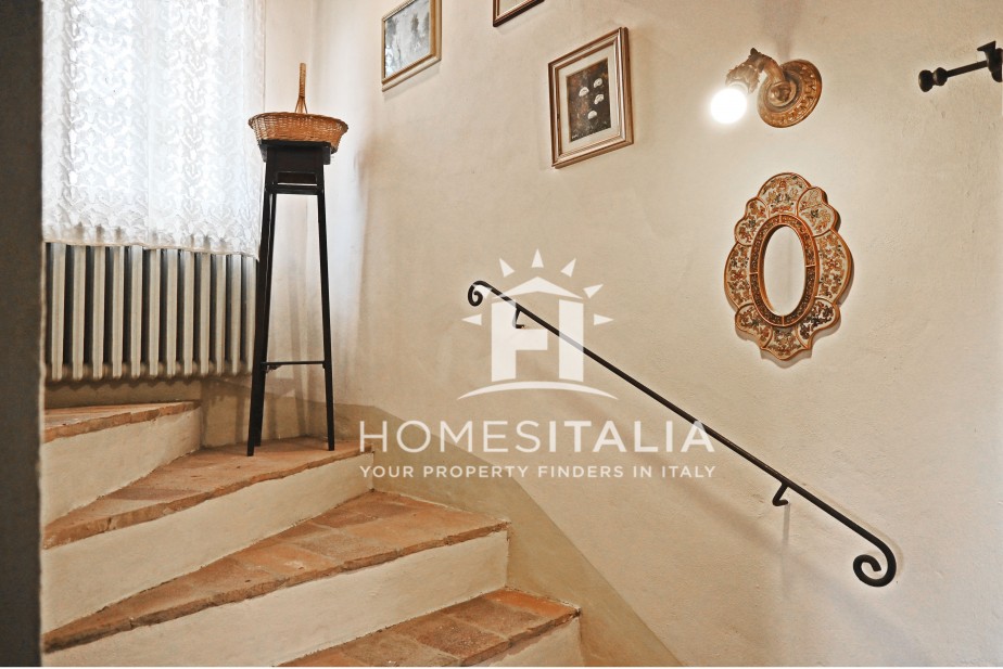 3 Bed, 2 Bath, HouseFor Sale, San Casciano dei Bagni, Siena, Tuscany