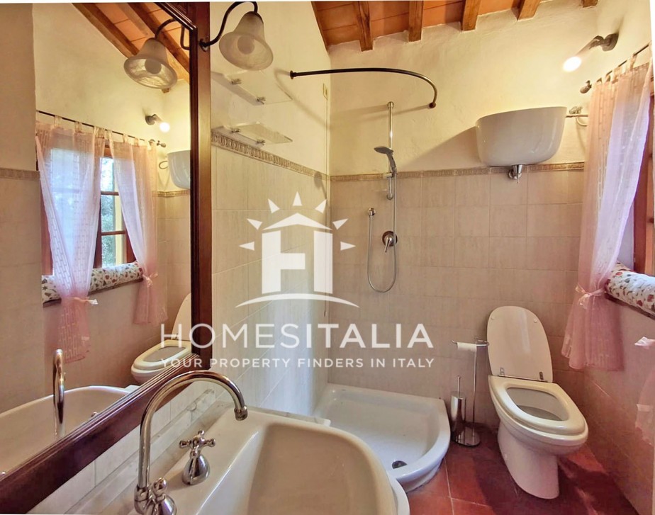 3 Bed, 2 Bath, HouseFor Sale, San Casciano dei Bagni, Siena, Tuscany