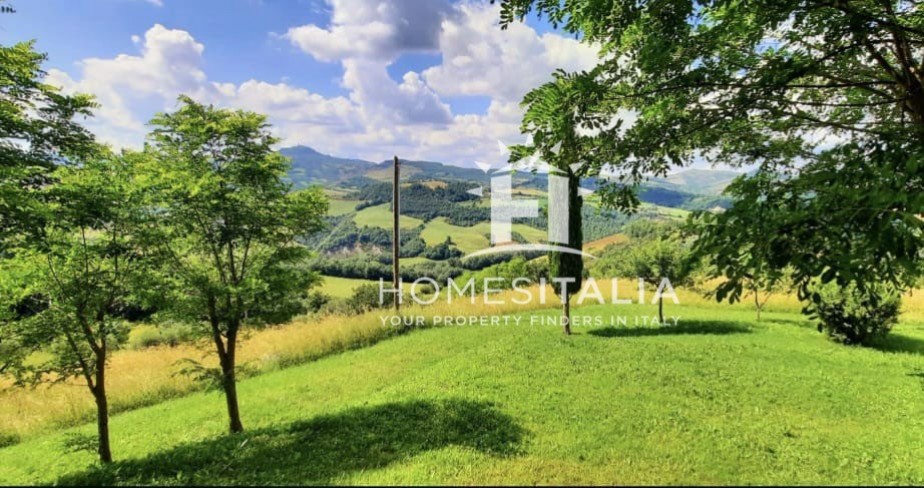 3 Bed, 2 Bath, HouseFor Sale, San Casciano dei Bagni, Siena, Tuscany