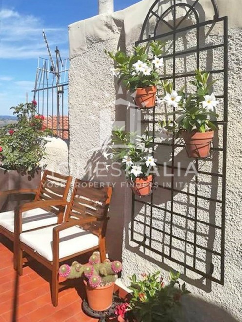 2 Bed, 2 Bath, ApartmentFor Sale, Abbadia San Salvatore, Siena, Tuscany
