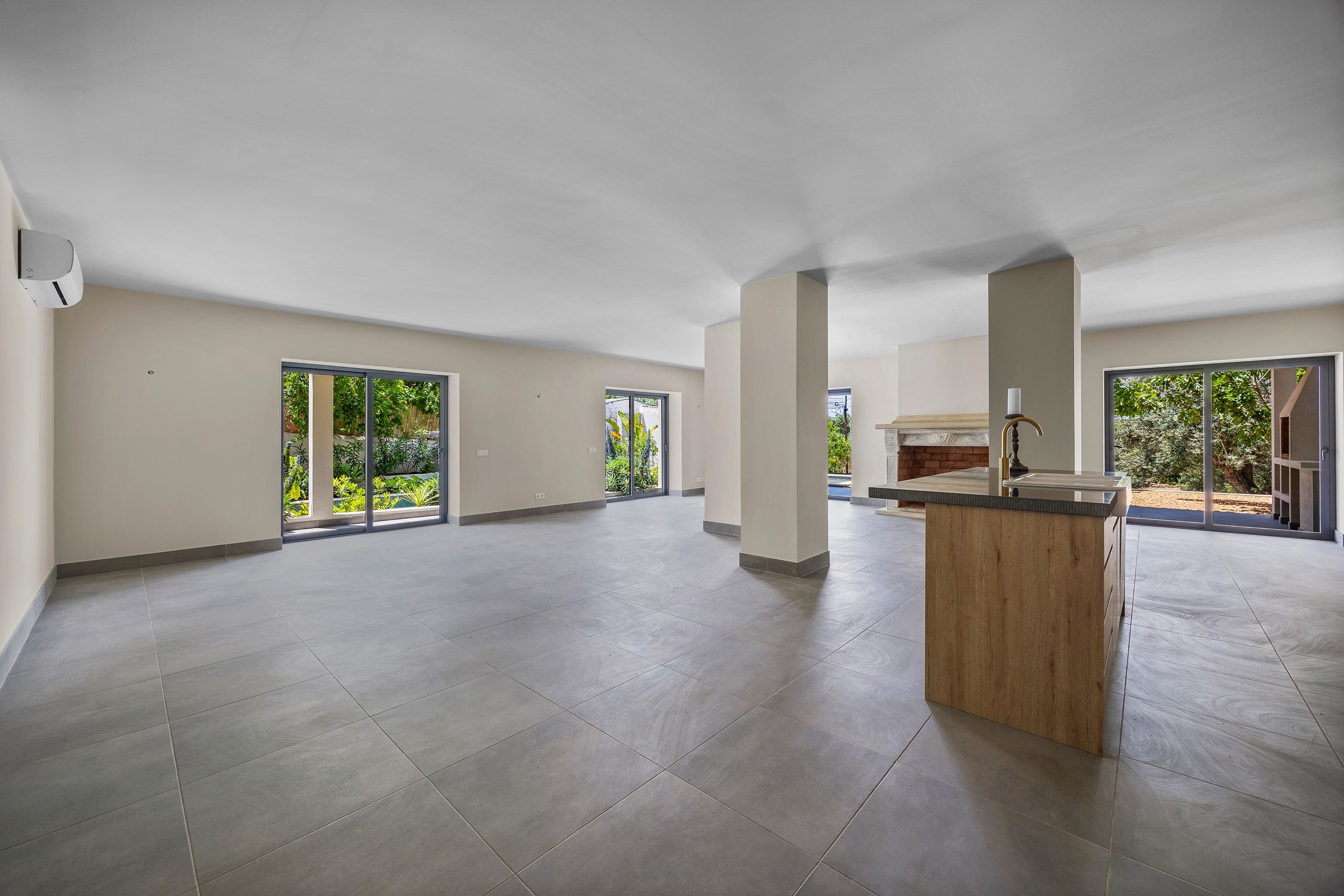 4 Bed, 4 Bath, HouseFor Sale, Albufeira, Faro, 8200-450