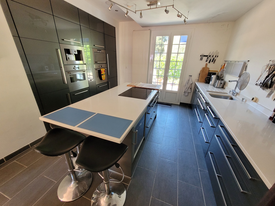 5 Bed, 3 Bath, HouseFor Sale, Beziers, Herault, Languedoc-Roussillon, 34500 5 Bed, 3 Bath, HouseFor Sale, Beziers, Herault, Languedoc-Roussillon, 34500