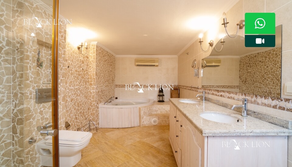 4 Bed, 4 Bath, ApartmentFor Sale, Ortaalan, Kalkan, Antalya