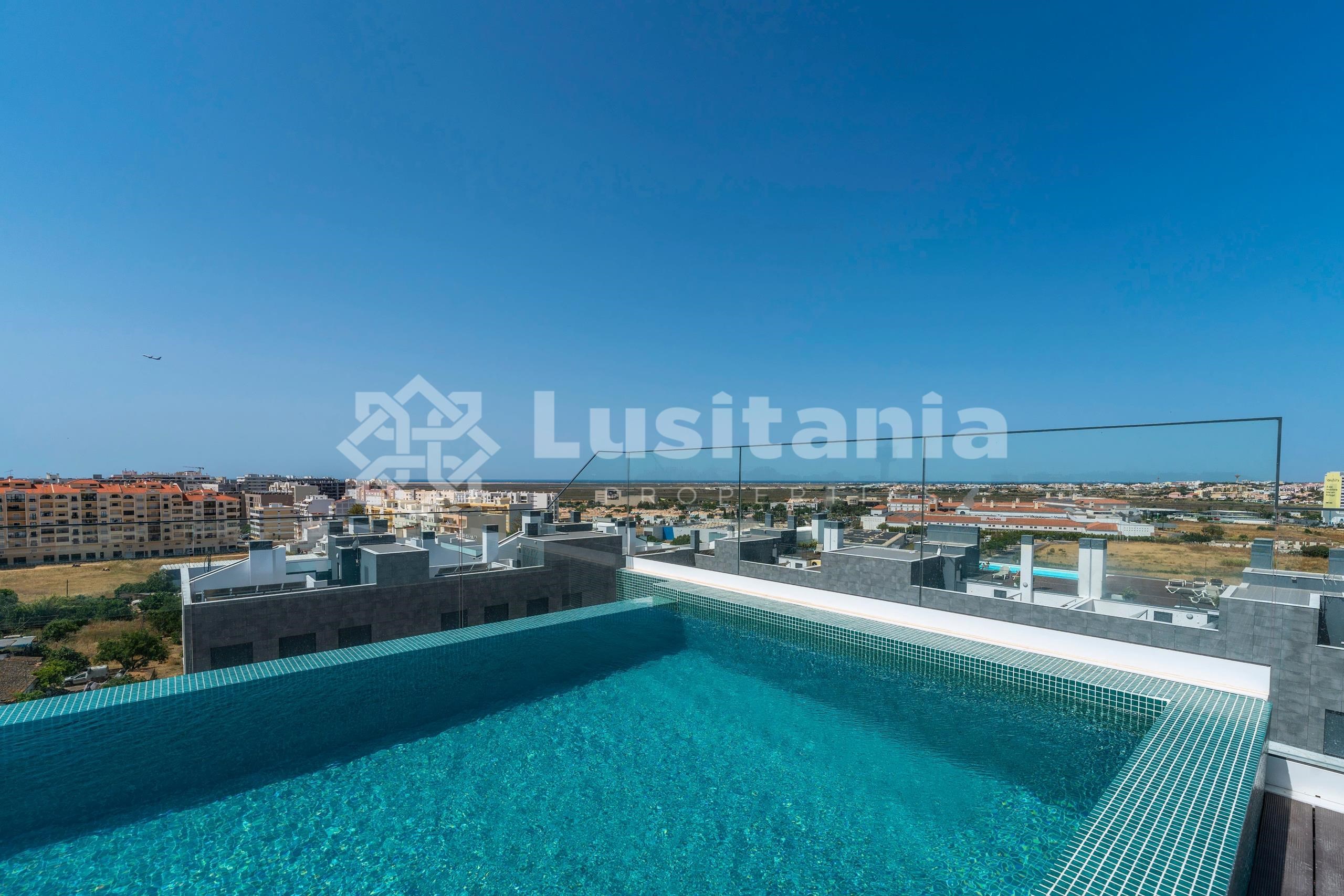 1 Bed, 1 Bath, ApartmentFor Sale, Faro, Faro, 8005-138