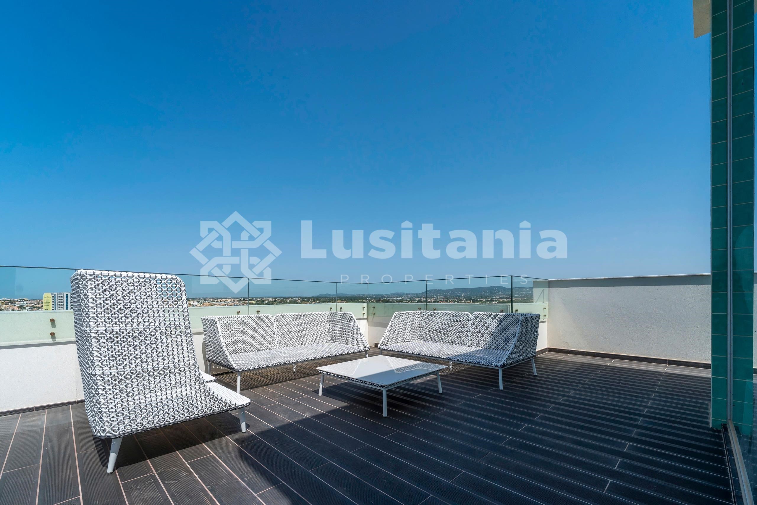 1 Bed, 1 Bath, ApartmentFor Sale, Faro, Faro, 8005-138