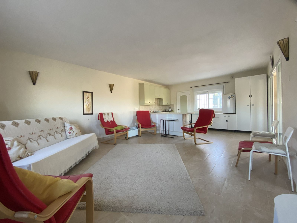 2 Bed, 1 Bath, HouseFor Sale, Monda, Malaga