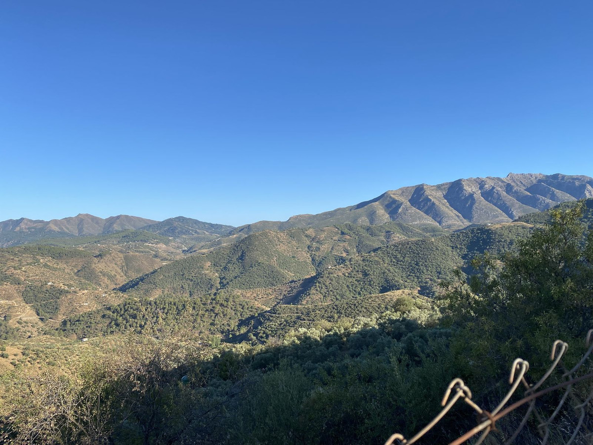 2 Bed, 1 Bath, HouseFor Sale, Monda, Malaga