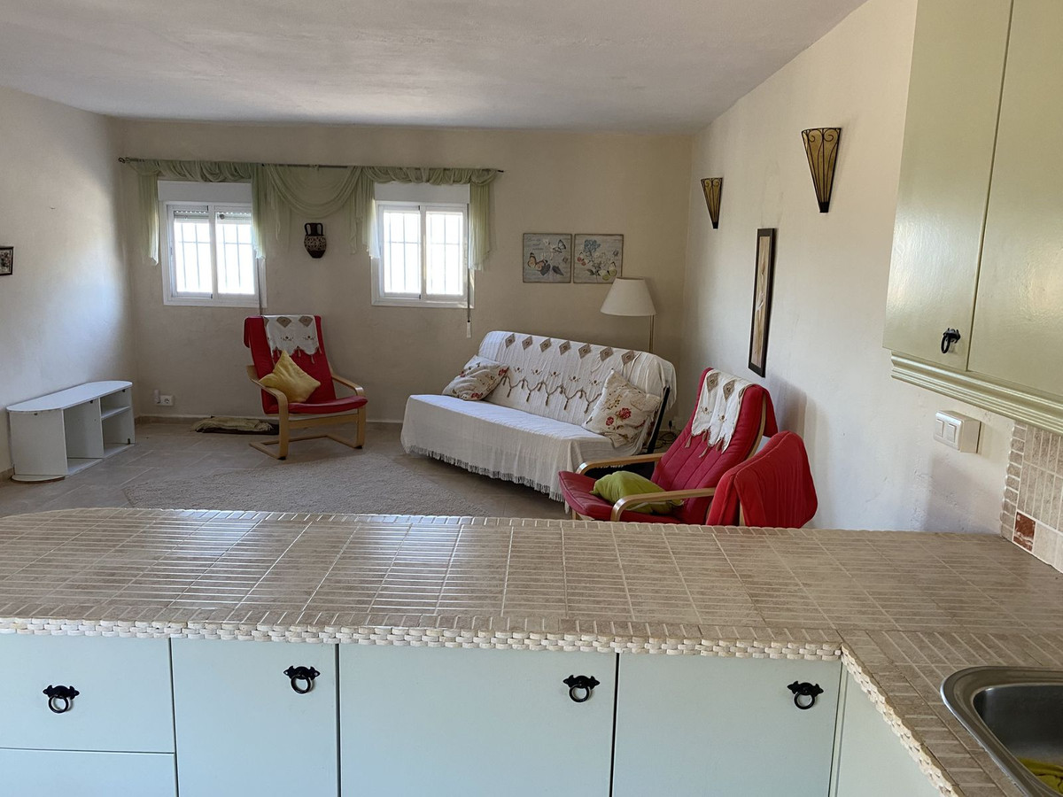 2 Bed, 1 Bath, HouseFor Sale, Monda, Malaga