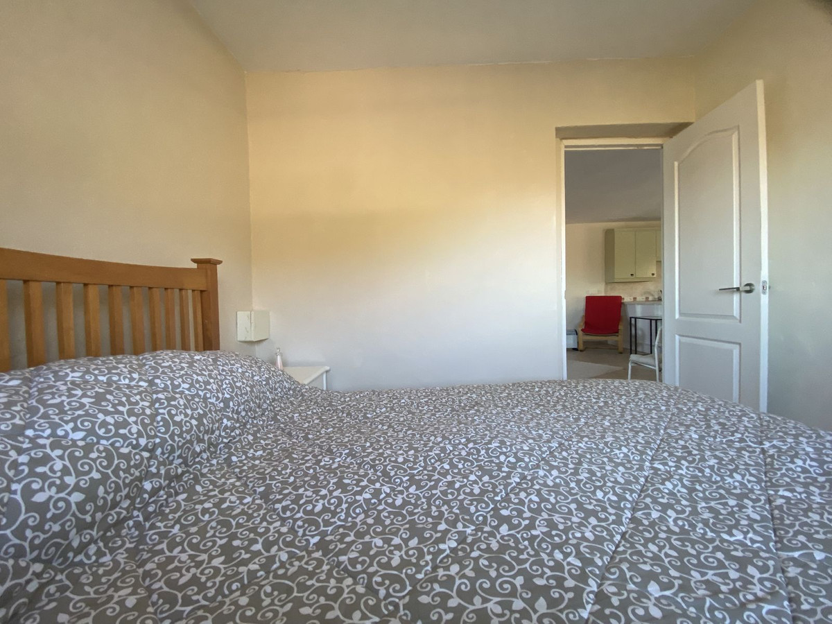 2 Bed, 1 Bath, HouseFor Sale, Monda, Malaga