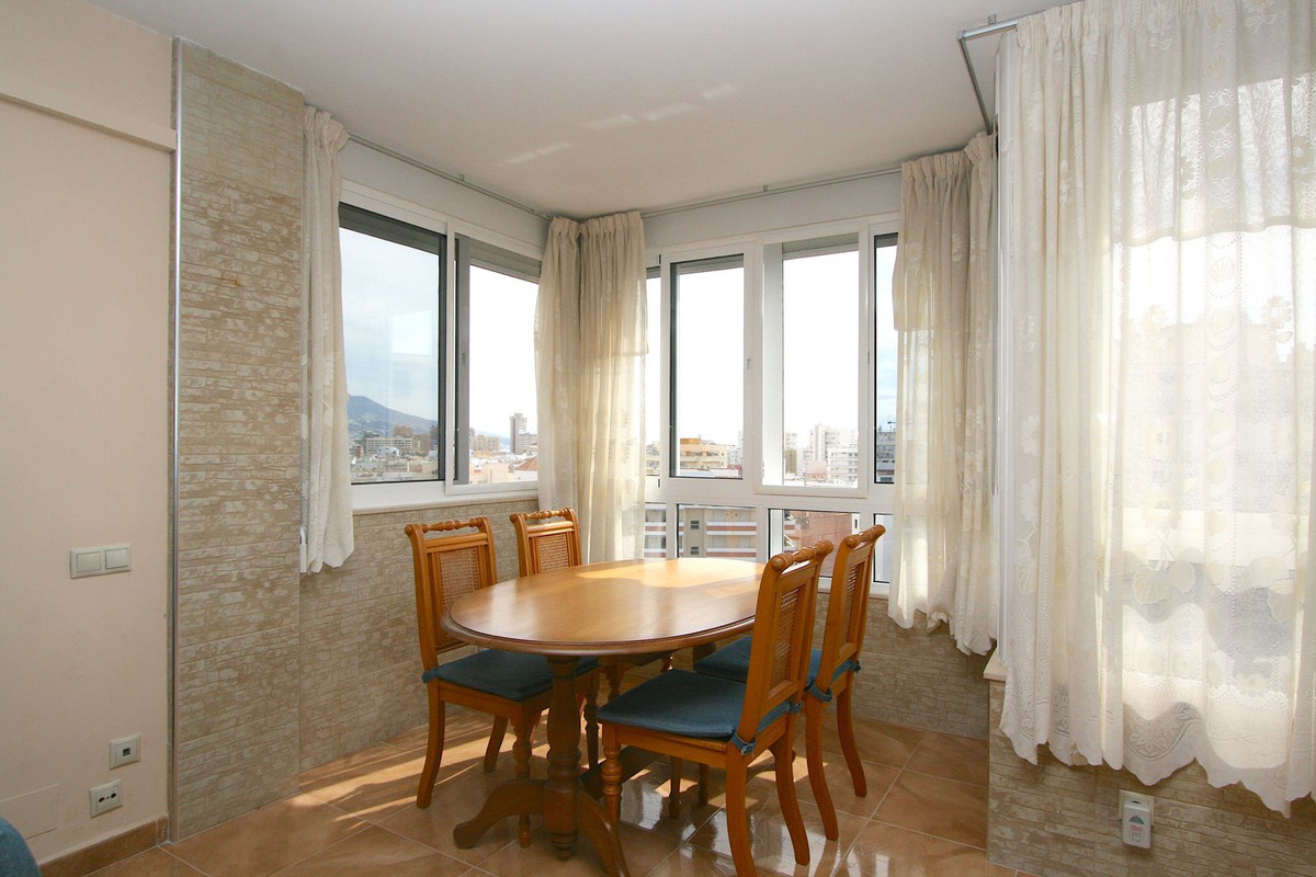 1 Bed, 1 Bath, ApartmentFor Sale, Fuengirola, Malaga