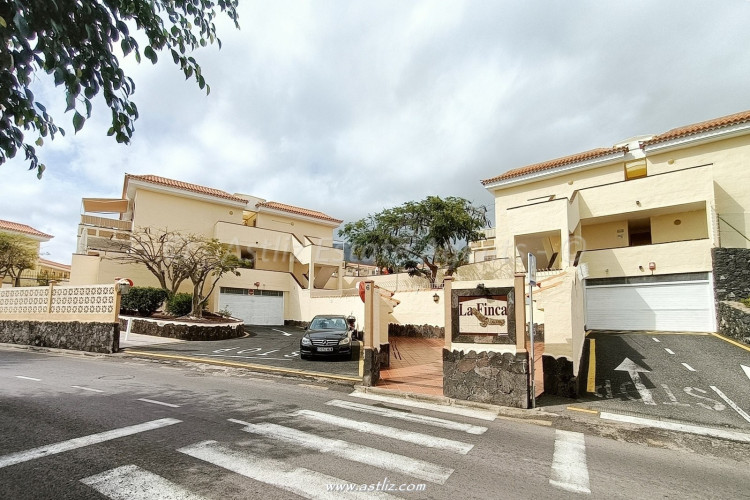 1 Bed, 1 Bath, ApartmentFor Sale, Erb La Finca, Chayofa