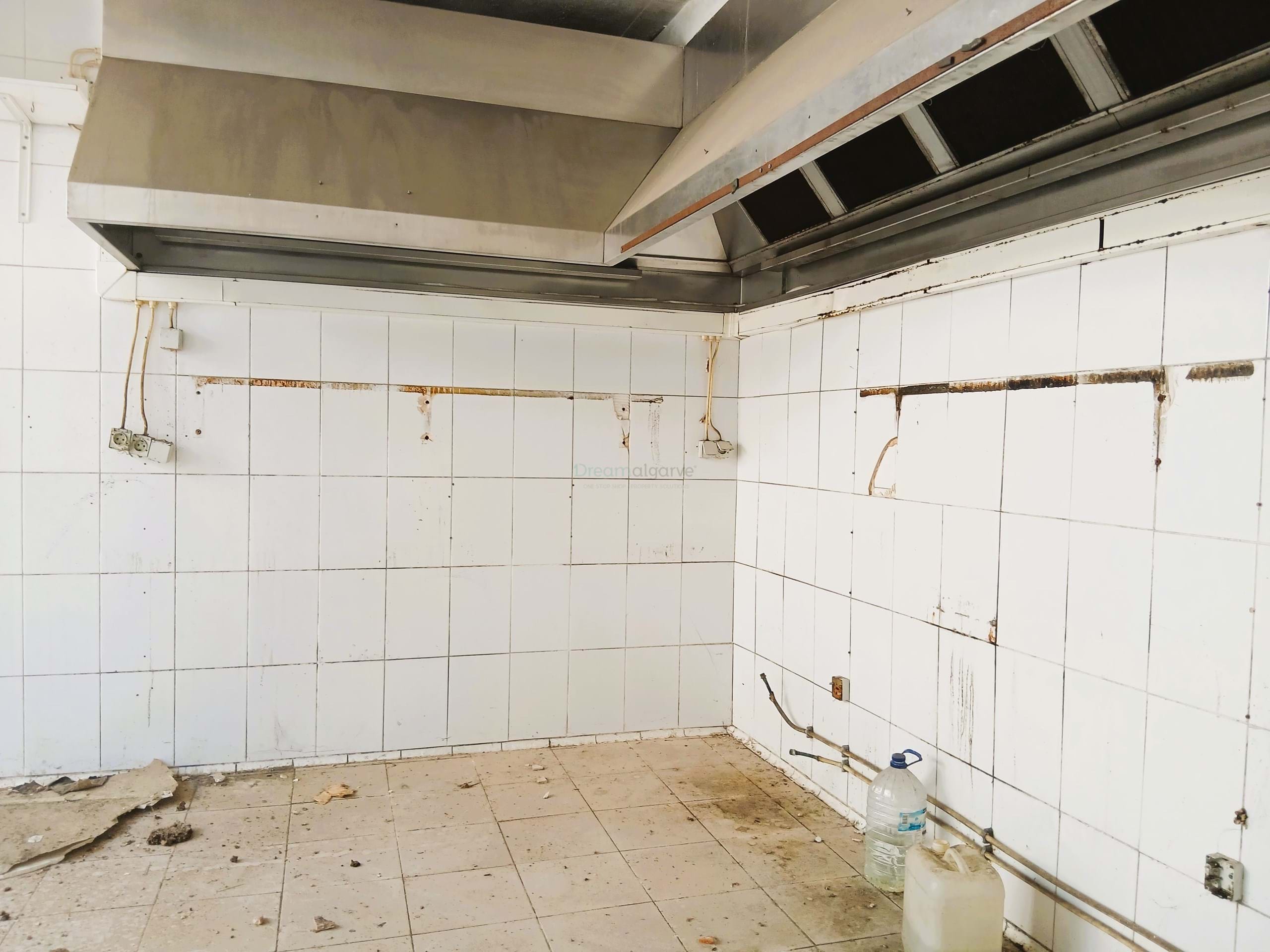 Commercial Property, For Sale