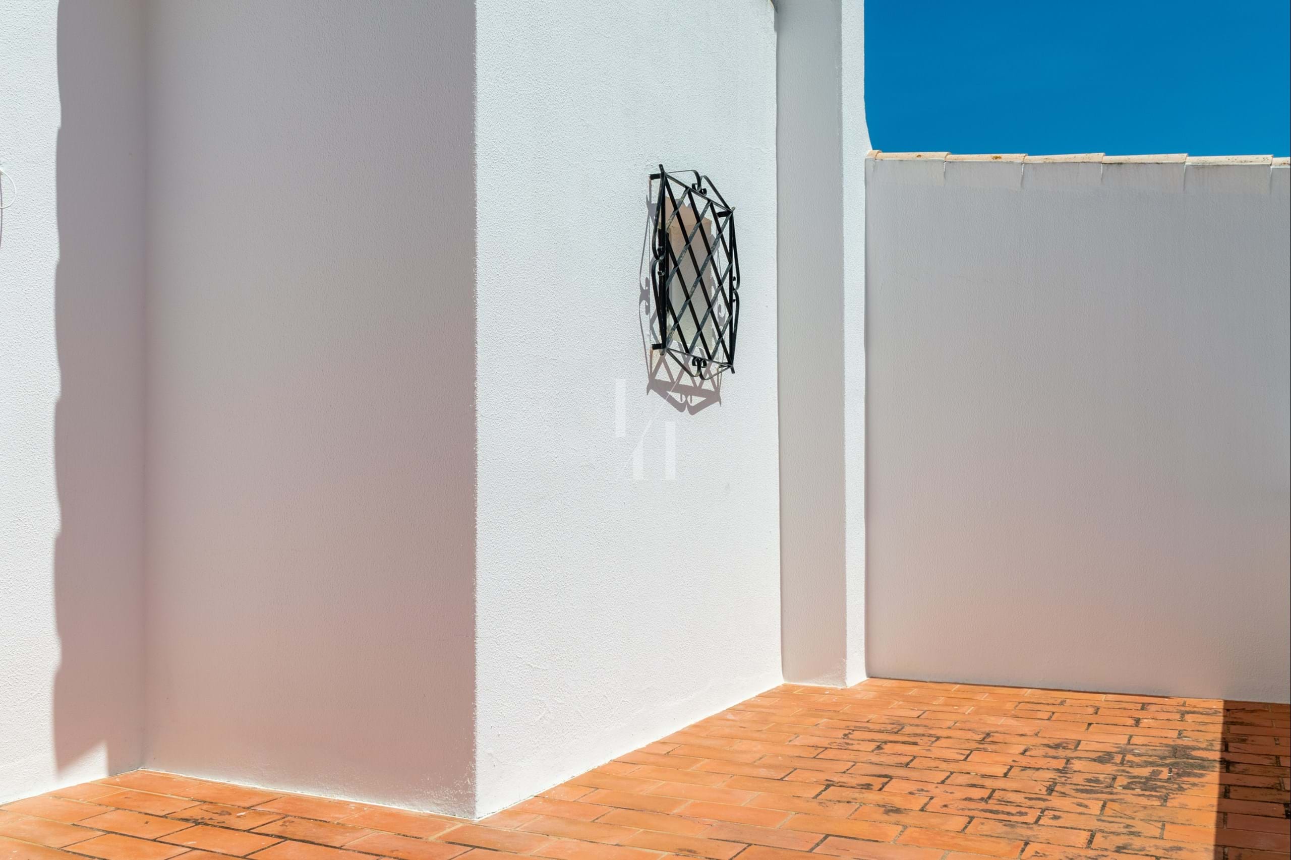 3 Bed, 2 Bath, HouseFor Sale, Loulé, Faro, 8100-247