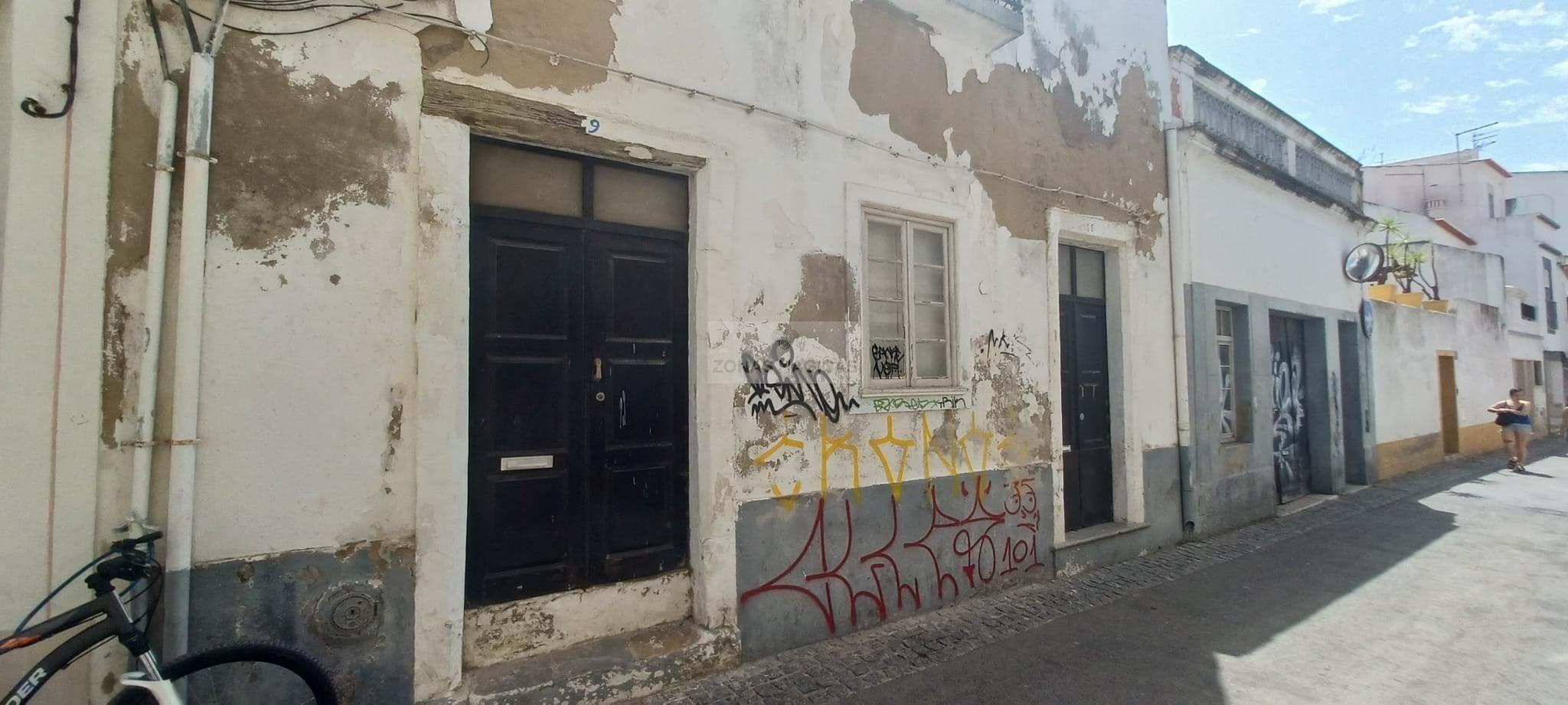 3 Bed, 1 Bath, HouseFor Sale, Lagos, Faro, 8600-617